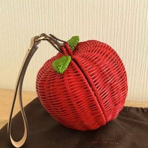 Kate Spade New York Apple Wicker handbag
